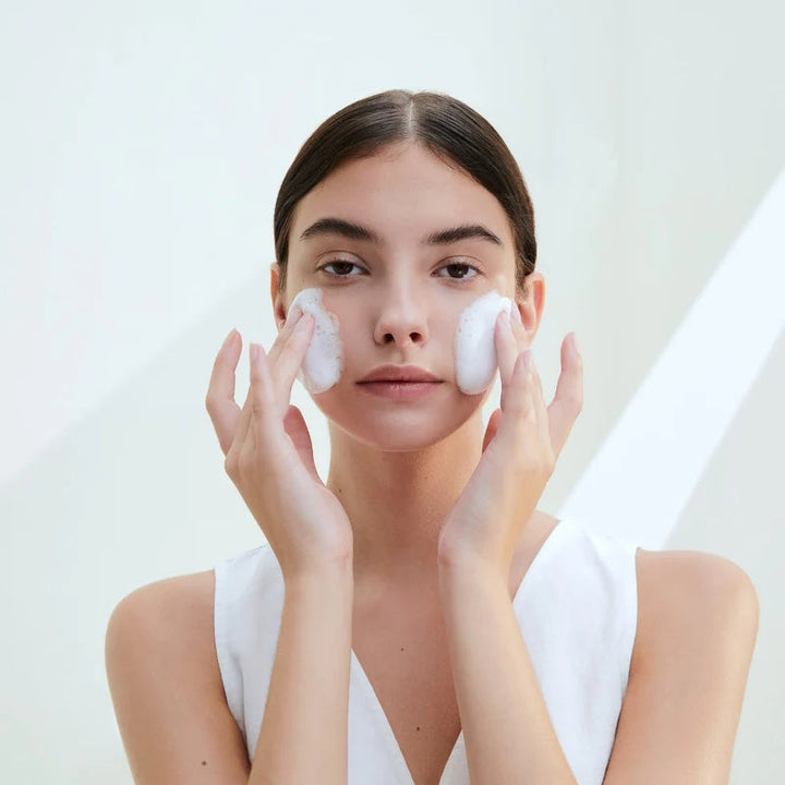 SKIN1004 Centella – Gel Limpiador Iluminador para el Rostro 125 ml