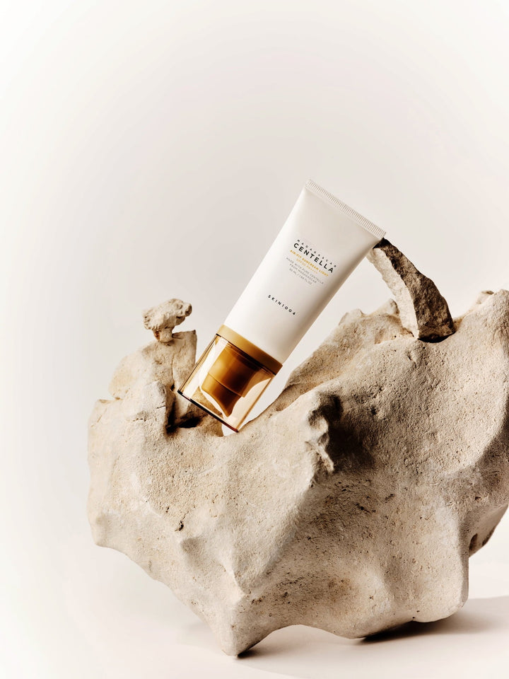 SKIN1004 - Madagascar Centella Air-Fit Suncream Light SPF30