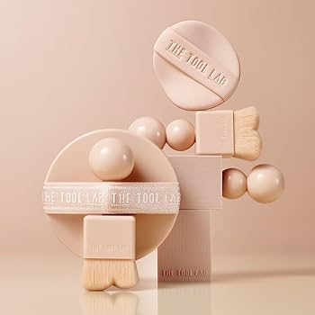 THE TOOL LAB Stamp Skinfit Cushion Glow + Brush - 23 Natural Beige