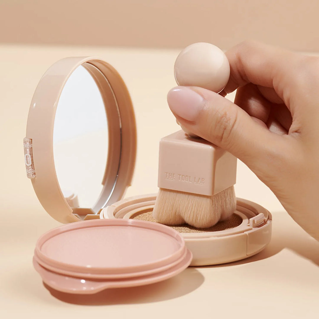 THE TOOL LAB Stamp Skinfit Cushion Glow + Brush - 21 Ivory