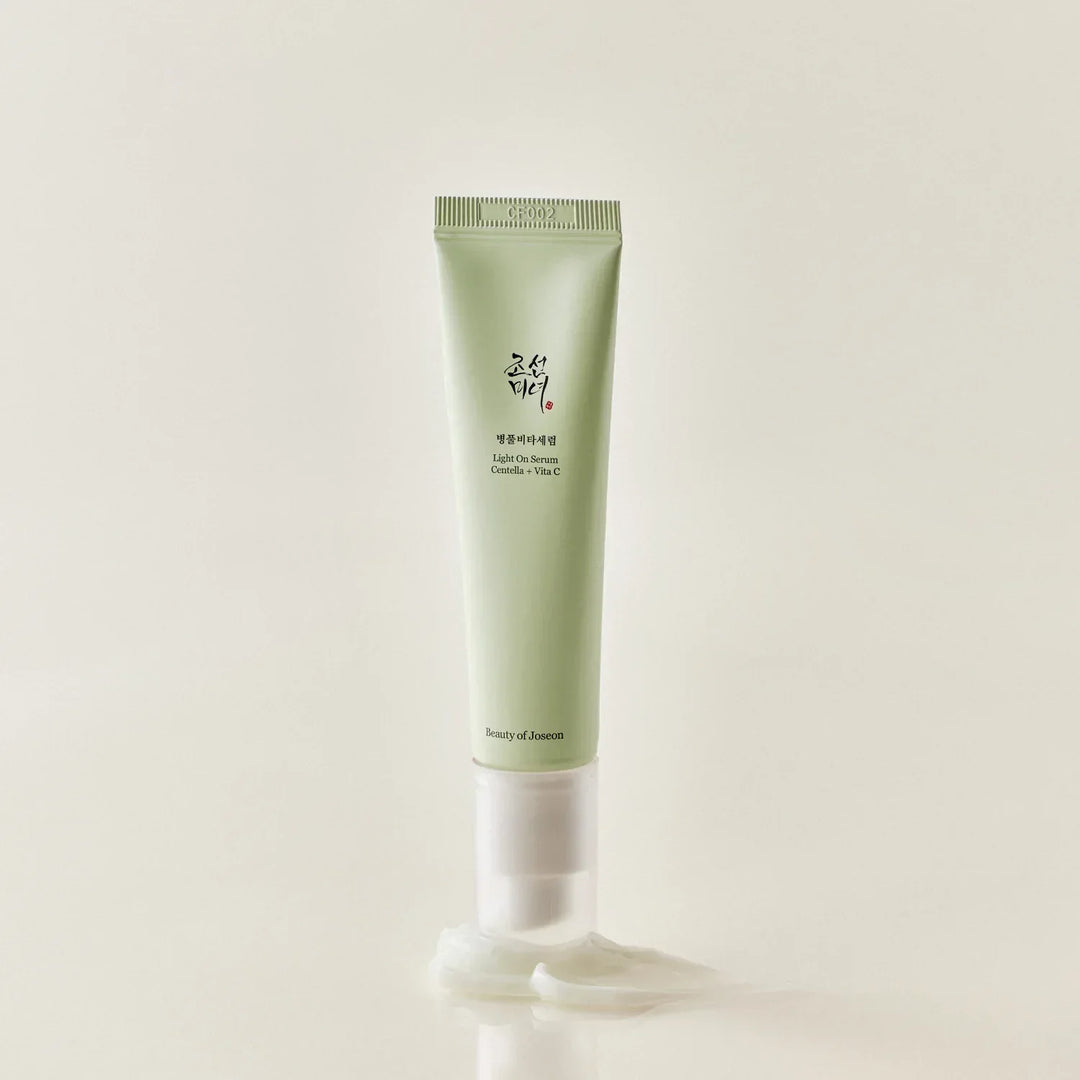 Light On Serum : Centella + Vitamin C